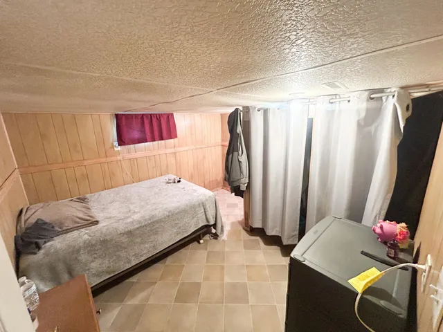 $180,000 | 819 11th Street, Worthington, MN 56187