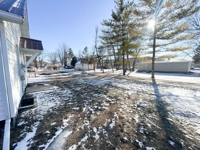 $180,000 | 819 11th Street, Worthington, MN 56187