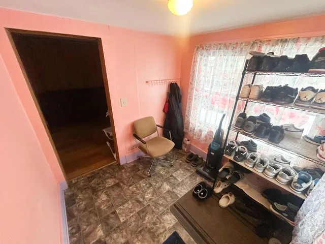 $180,000 | 819 11th Street, Worthington, MN 56187