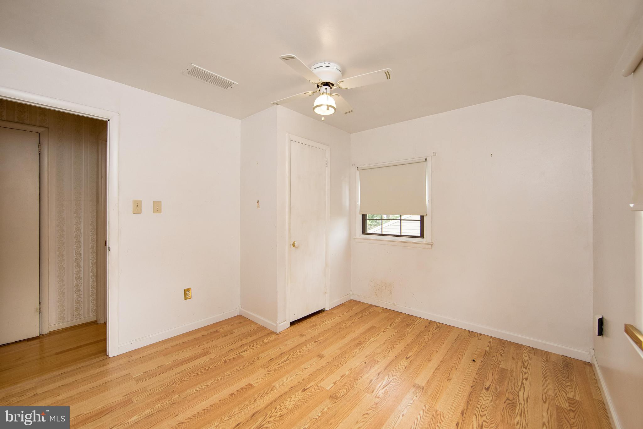 107 Meadowlark Road Stratford, NJ 08084 - Photo 25 of 34