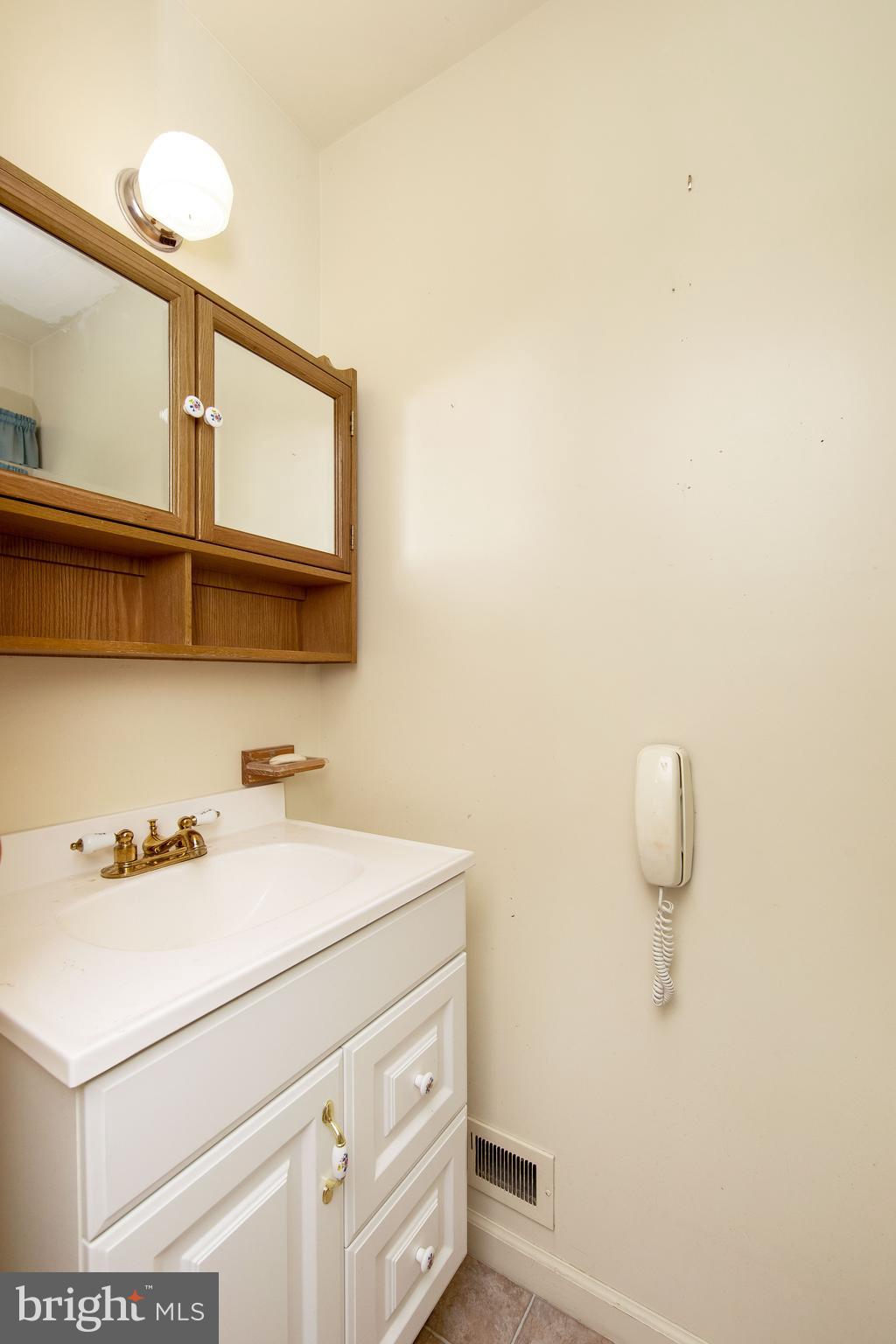 107 Meadowlark Road Stratford, NJ 08084 - Photo 29 of 34