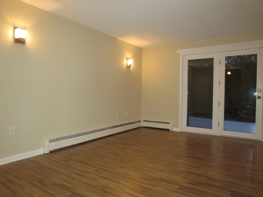 3 Bramber II Rochester, NH 03867 - Photo 2 of 12