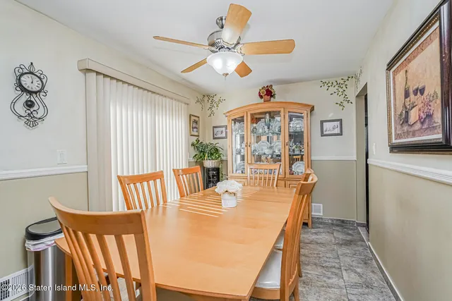 $749,999 | 44 Cordelia Avenue | Pleasant Plains