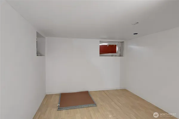 $399,950 | 1216 South 37th Street, Tacoma, WA 98418