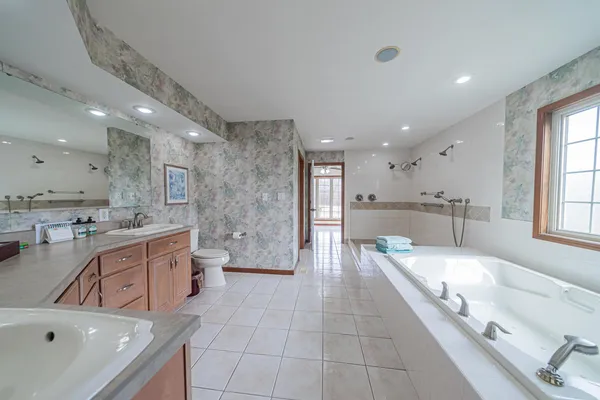 $595,000 | 1016 Michael Lane, West Frankfort, IL 62896