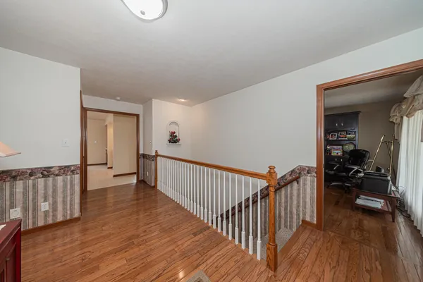 $595,000 | 1016 Michael Lane, West Frankfort, IL 62896