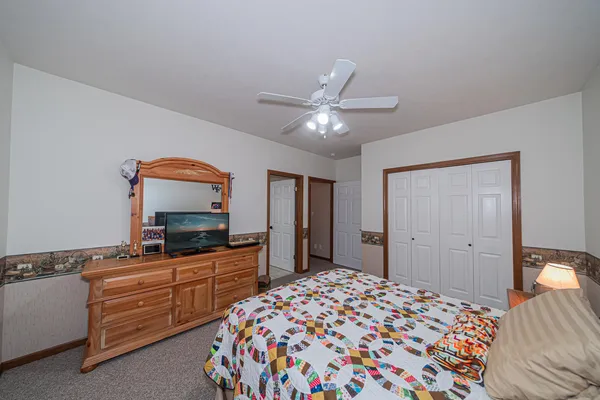 $595,000 | 1016 Michael Lane, West Frankfort, IL 62896