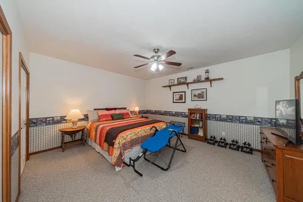$595,000 | 1016 Michael Lane, West Frankfort, IL 62896