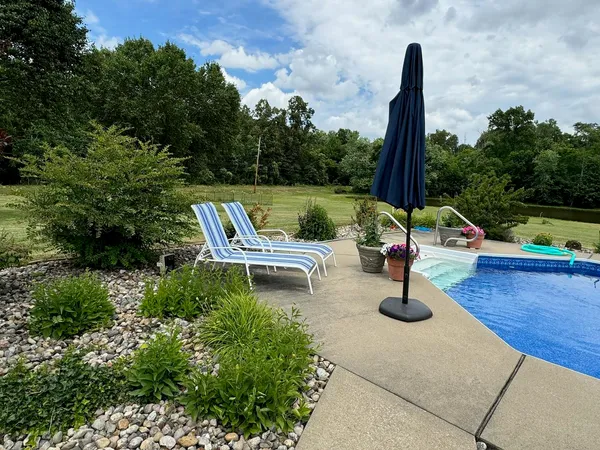 $595,000 | 1016 Michael Lane, West Frankfort, IL 62896