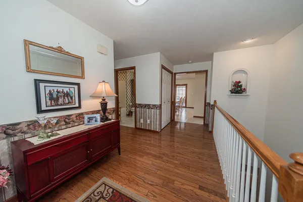 $595,000 | 1016 Michael Lane, West Frankfort, IL 62896