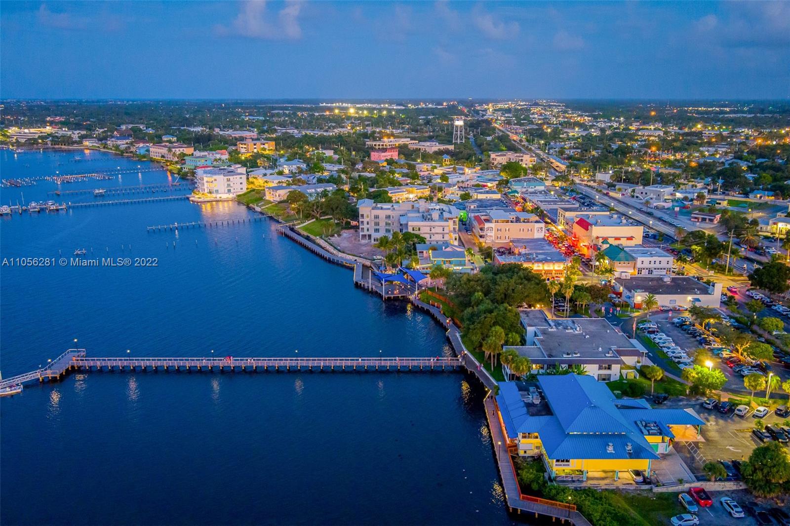 41 Southwest Seminole Street, Unit 207 Stuart, FL 34994 - Photo 16 of 18 view of city and ocean