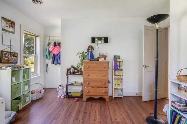 $800,000 | 3 Elm Hill Road, Peterborough, NH 03458