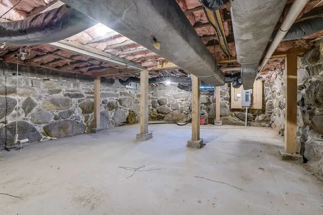 $800,000 | 3 Elm Hill Road, Peterborough, NH 03458