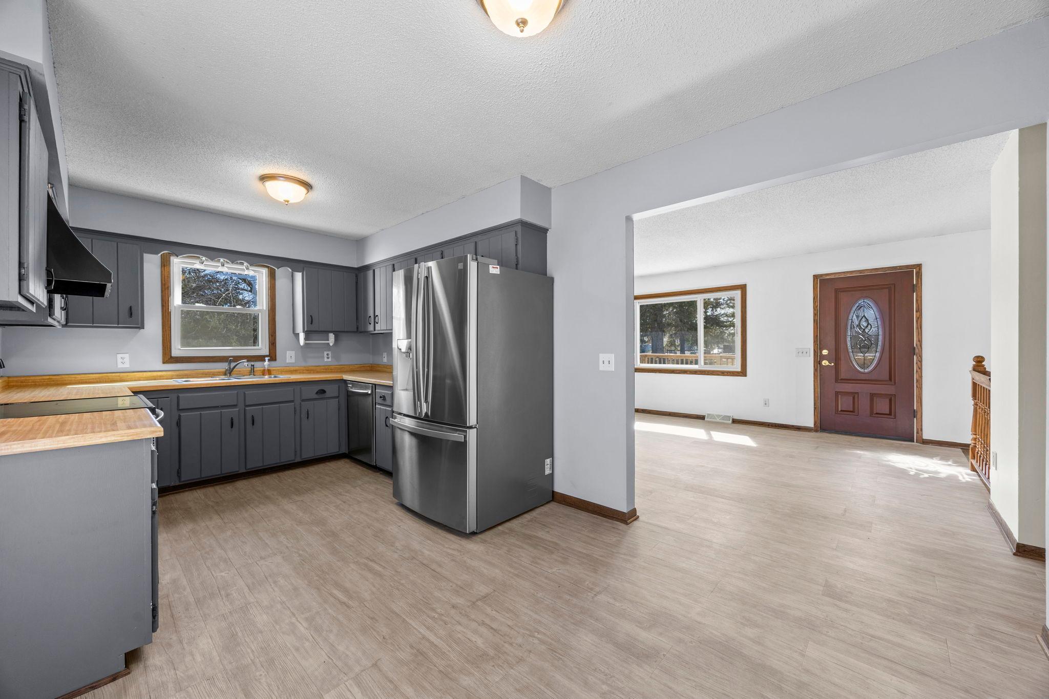 415 6th Street Southwest Cokato, MN 55321 - Photo 23 of 55