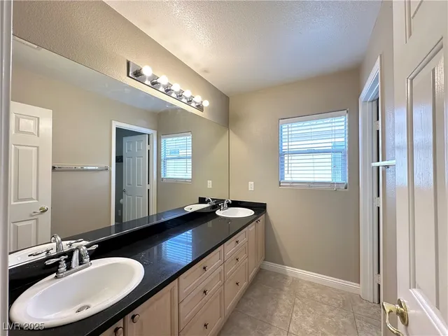 $2,445 | 241 Rusty Plank Avenue, Las Vegas, NV 89148