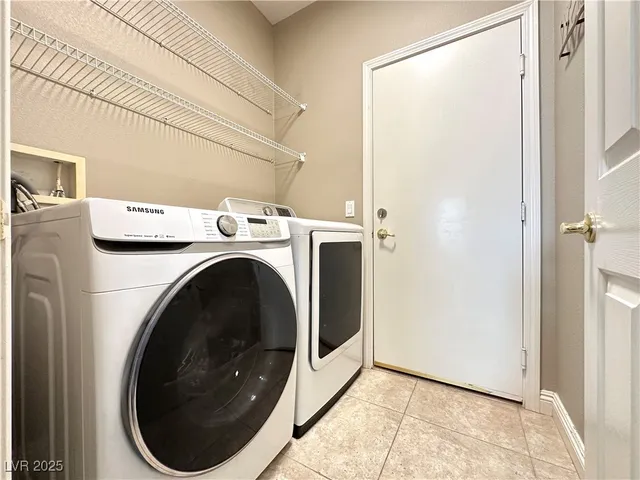 $2,445 | 241 Rusty Plank Avenue, Las Vegas, NV 89148