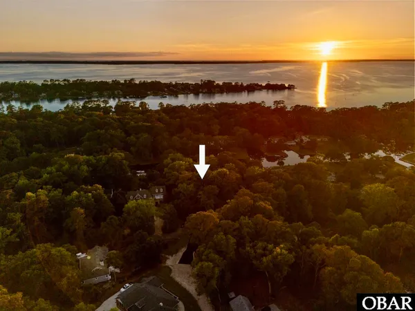 $399,000 | 5 Live Oak Lane, Southern Shores, NC 27949