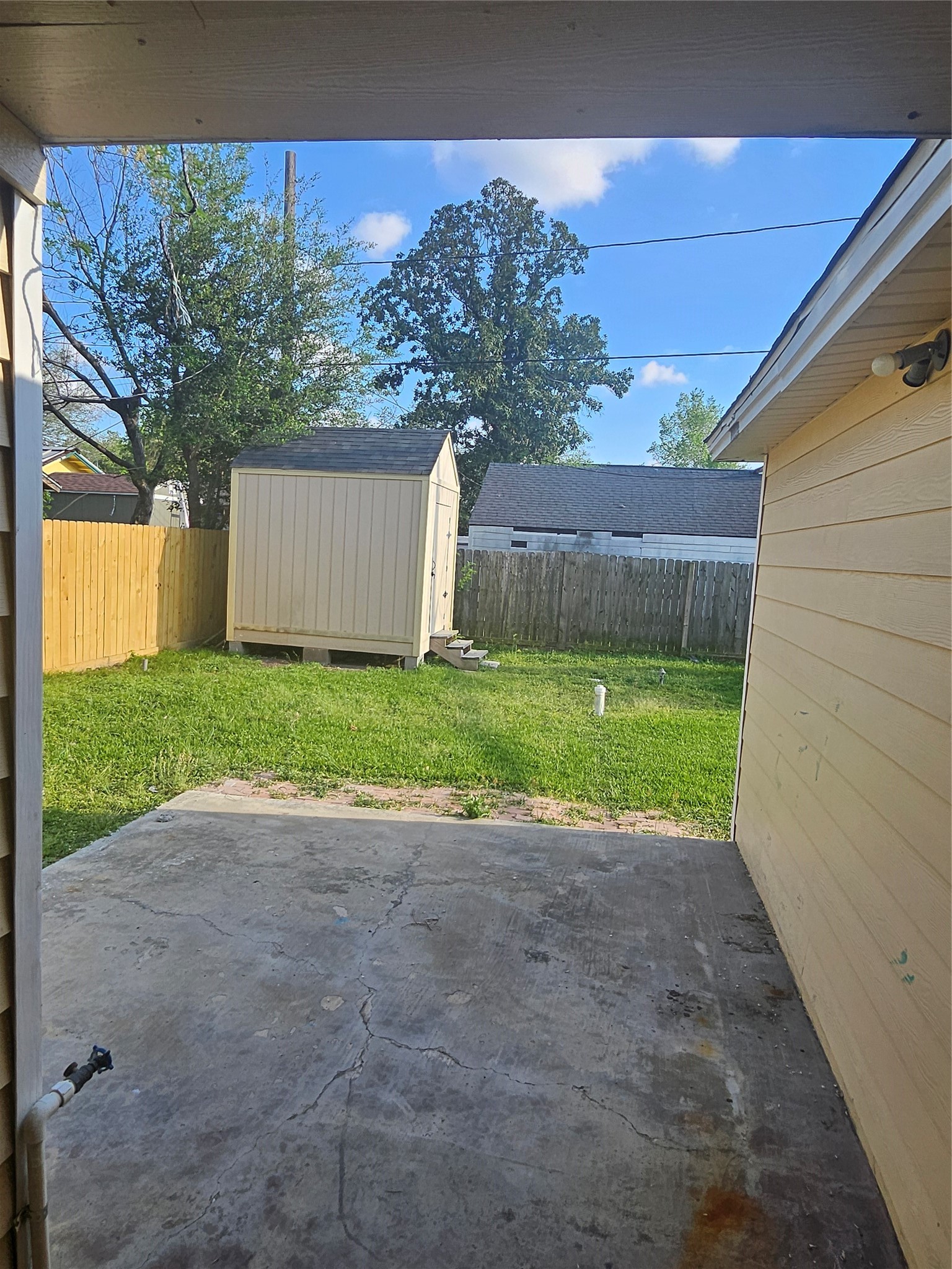 2017 3rd Street Galena Park, TX 77547 - Photo 22 of 23 a view of a backyard with a garden