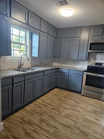 $1,900 | 2017 3rd Street, Galena Park, TX 77547