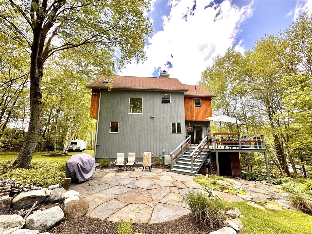 14 Laurel Ridge Drive Belchertown, MA 01007 - Photo 5 of 42