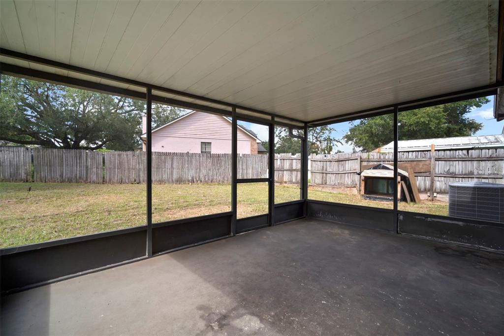 810 Black Knight Drive Valrico, FL 33594 - Photo 36 of 44