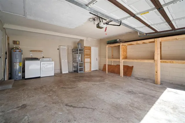 $350,000 | 810 Black Knight Drive, Valrico, FL 33594