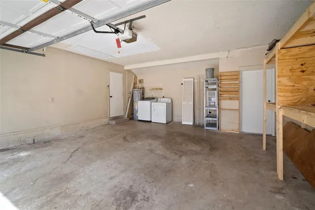 $350,000 | 810 Black Knight Drive, Valrico, FL 33594