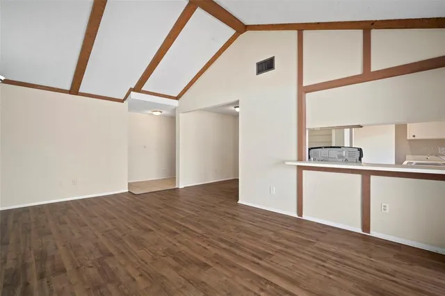 $350,000 | 810 Black Knight Drive, Valrico, FL 33594