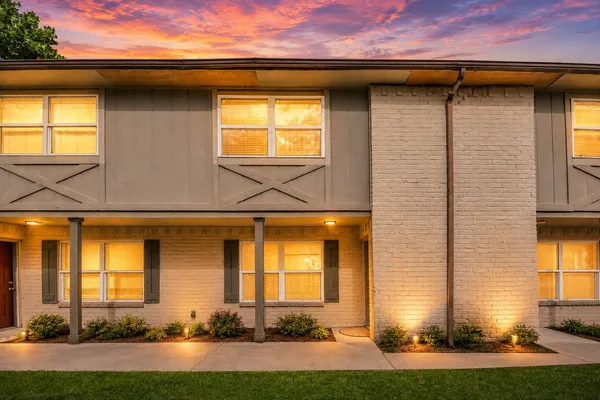 $1,450 | 1701 Upland Drive, Unit 155, Houston, TX 77043