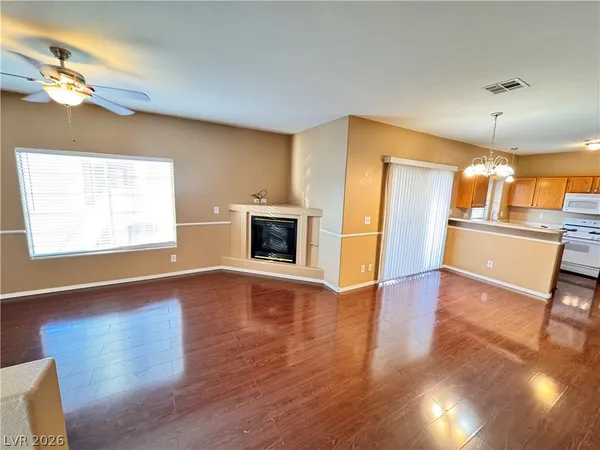 $1,595 | 5108 Harvest Time Street, Unit 201, Las Vegas, NV 89130