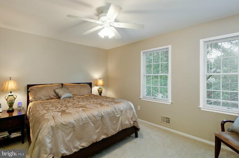 11876 Dunlop Court Reston, VA 20191 - Photo 7 of 25 Master Bedroom