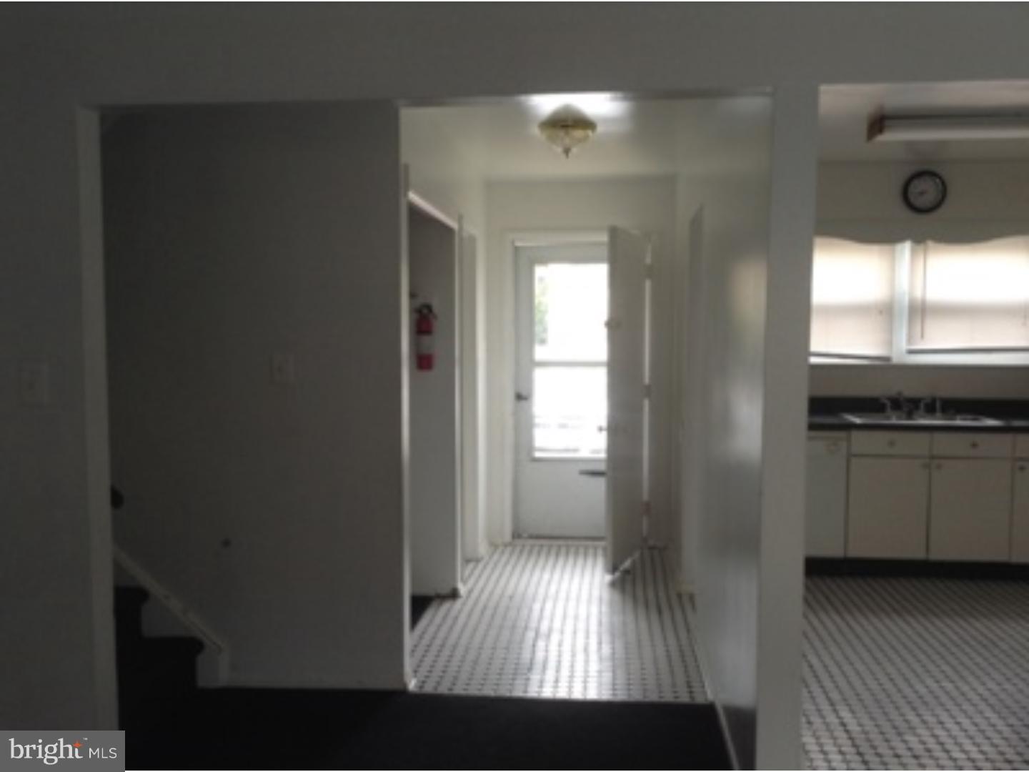 55 Noble Road Sicklerville, NJ 08081 - Photo 2 of 11