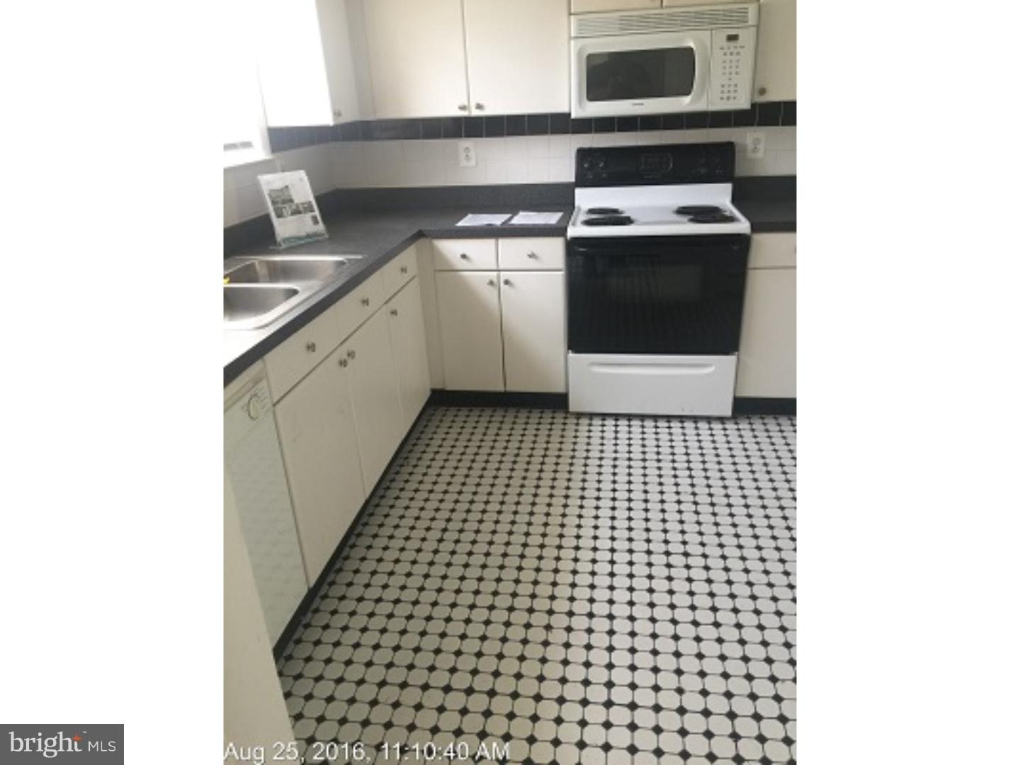 55 Noble Road Sicklerville, NJ 08081 - Photo 3 of 11