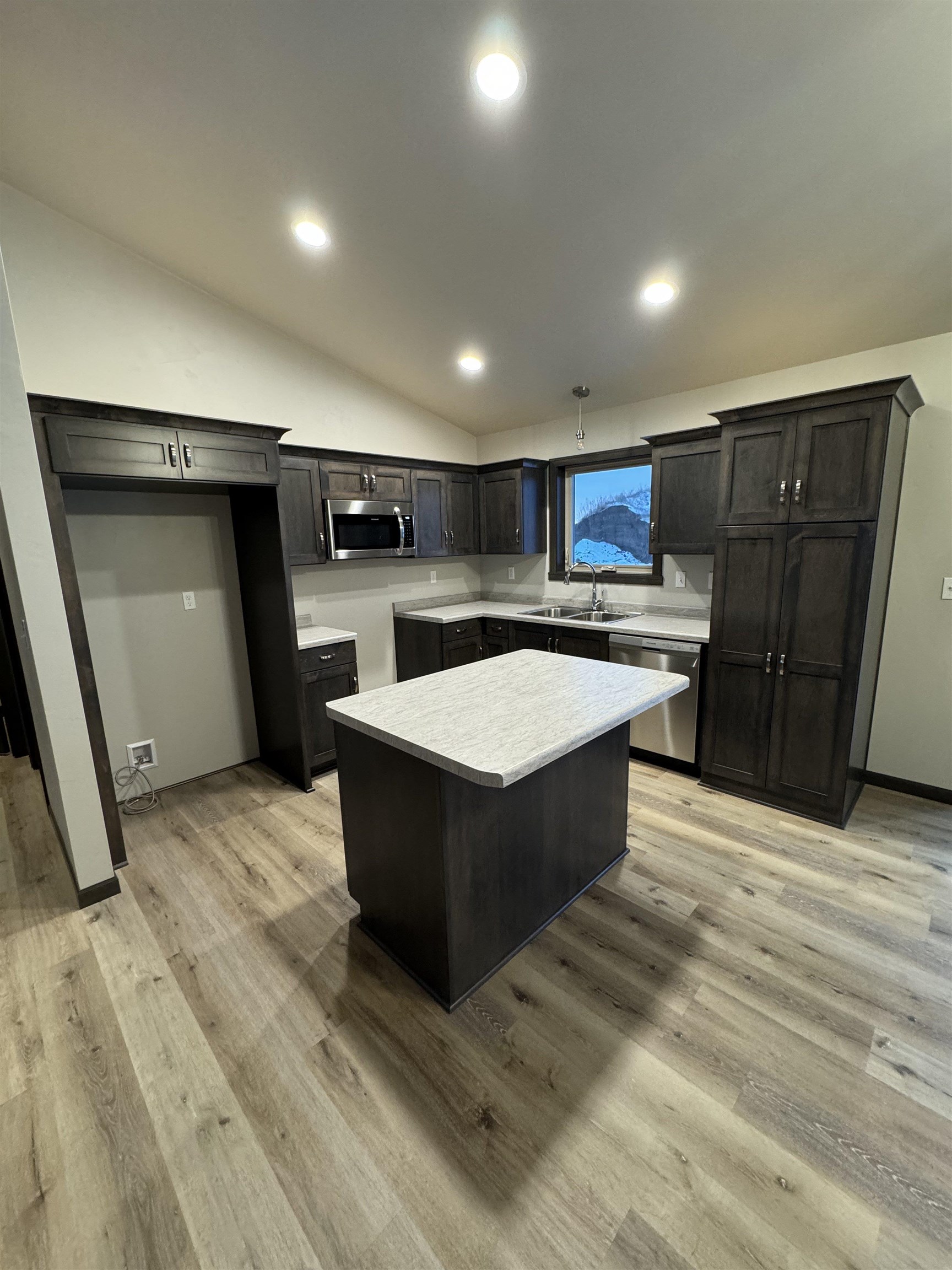 1657 Frontier Road Luxemburg, WI 54217 - Photo 6 of 37