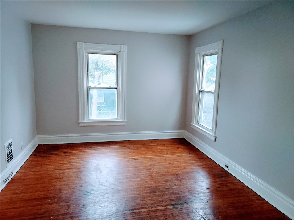 29 Essex Street Rochester, NY 14611 - Photo 11 of 11