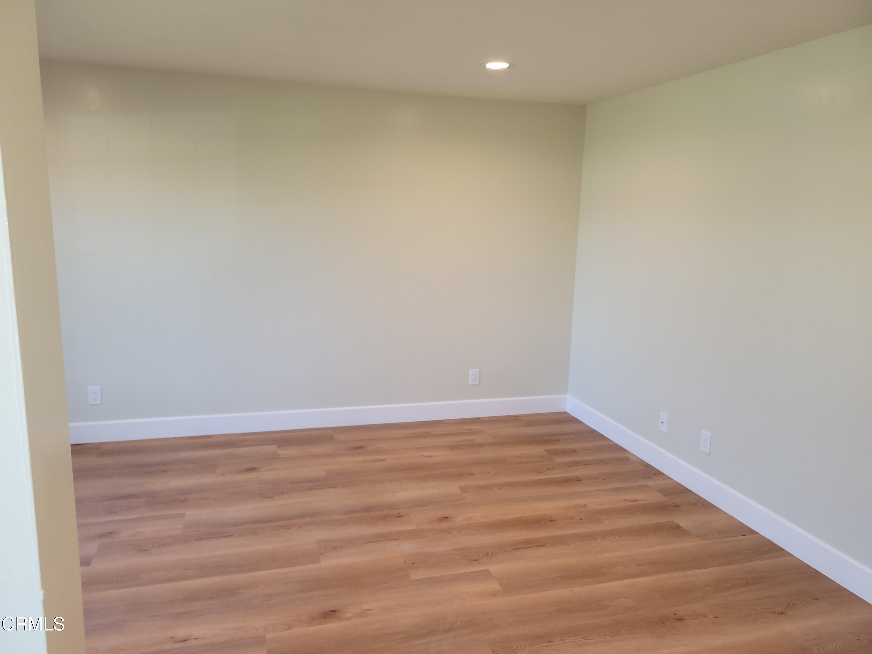 4524 Boston Way Oxnard, CA 93033 - Photo 8 of 43 20231228_094528