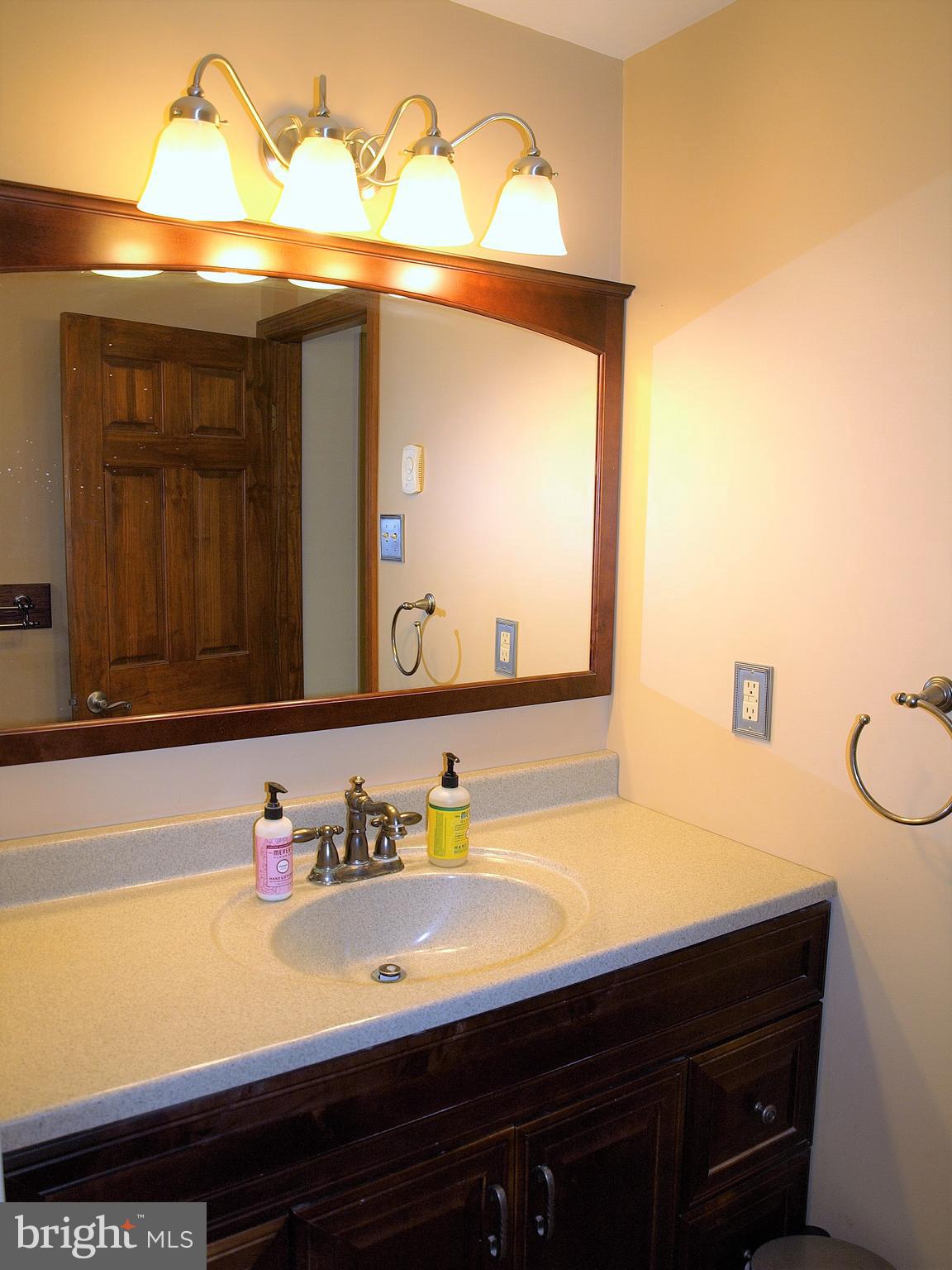 153 Deep Run Road Perkasie, PA 18944 - Photo 11 of 20 Gallery Image 11