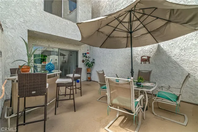 $320,000 | 280 South Avenida Caballeros, Unit 223, Palm Springs, CA 92262