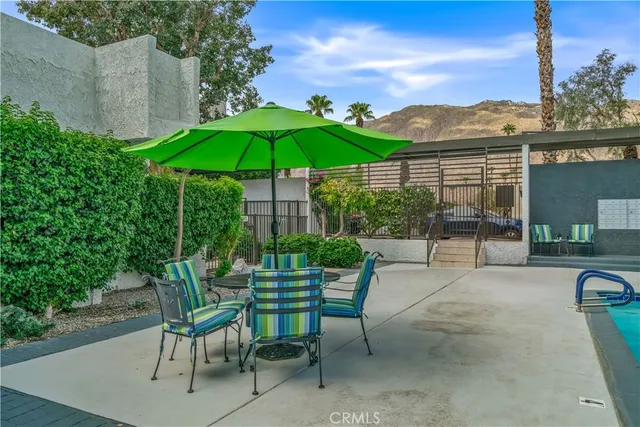 $320,000 | 280 South Avenida Caballeros, Unit 223, Palm Springs, CA 92262
