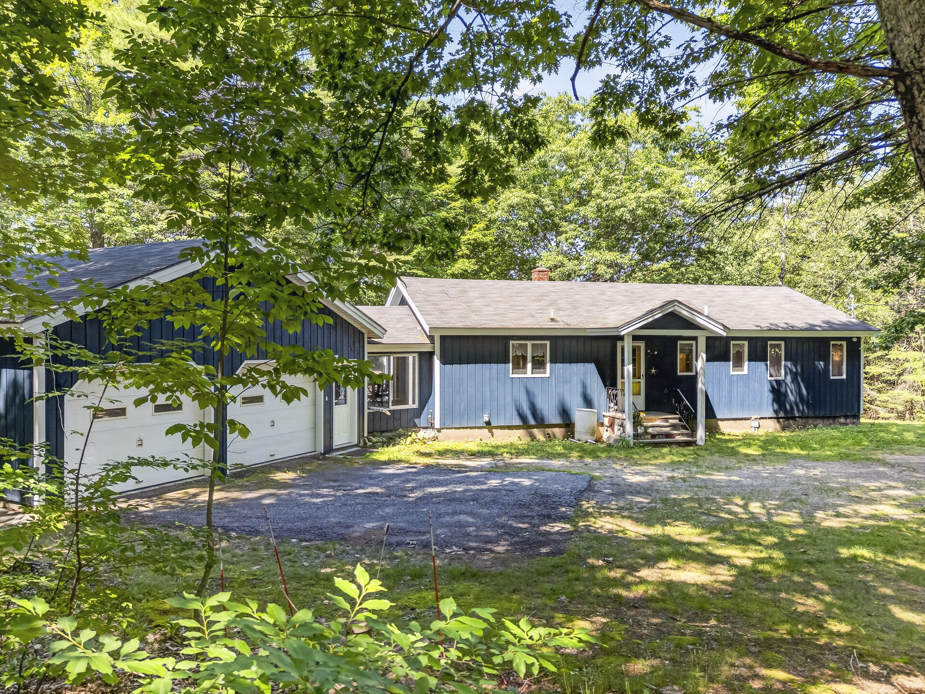 18 Lisa Lane Naples, ME 04055 - Photo 6 of 60 18 Lisa Ln_106