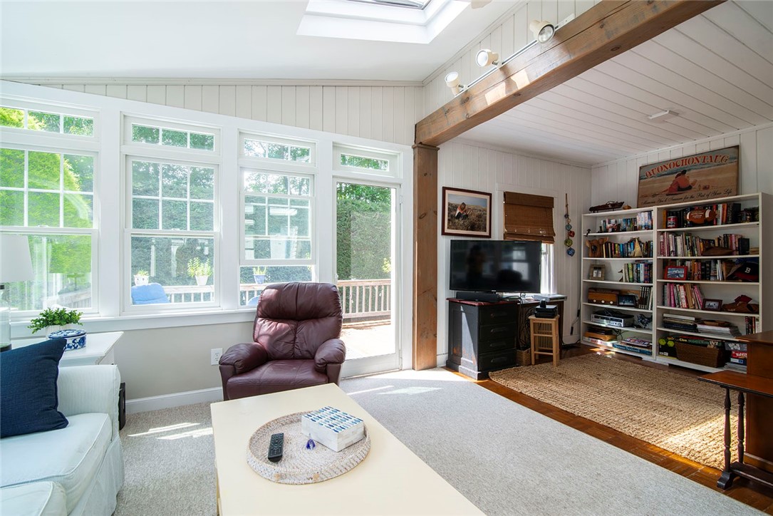 26 Wagner Road Westerly, RI 02891 - Photo 18 of 31