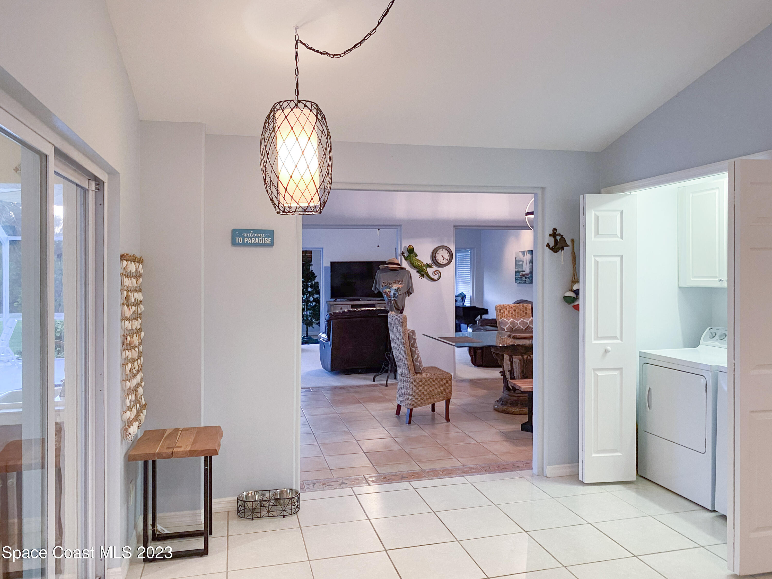 5080 Seiler Street Melbourne Beach, FL 32951 - Photo 9 of 34 a view of dining room with furniture