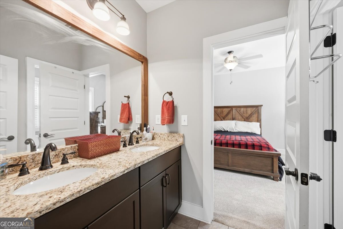 217 Crescent Drive Forsyth, GA 31029 - Photo 17 of 34