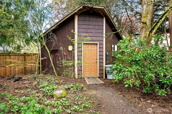 $799,000 | 14606 60th Place West, Edmonds, WA 98026