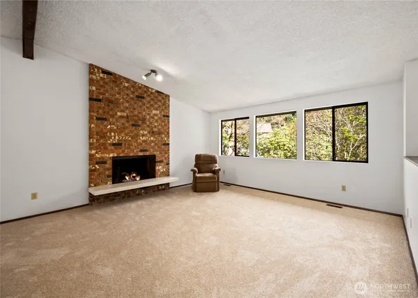 $799,000 | 14606 60th Place West, Edmonds, WA 98026