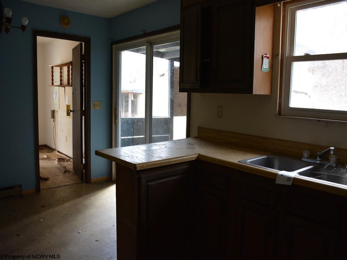 253 Bud Chattin Road Leon, WV 25123 - Photo 8 of 21 Gallery Image 8