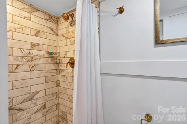 $1,475,000 | 8026 Buck Creek Road, Marion, NC 28752