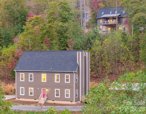 $1,475,000 | 8026 Buck Creek Road, Marion, NC 28752