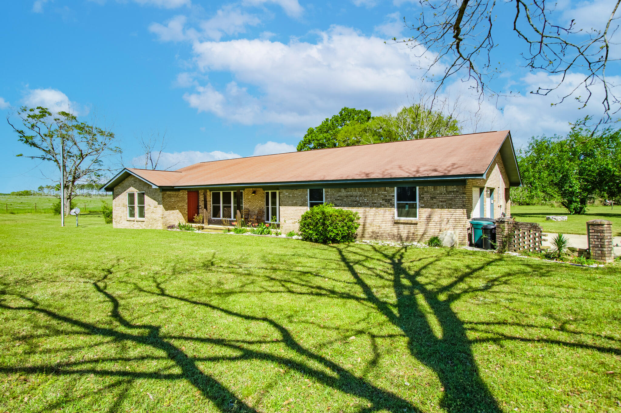 966 Crowder Road DeFuniak Springs, FL 32433 - Photo 4 of 44 DSC07666-HDR S