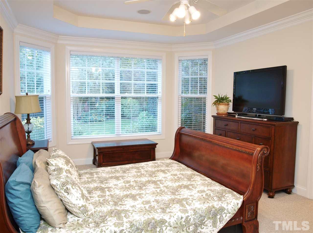 10128 Darling Street Raleigh, NC 27613 - Photo 11 of 30